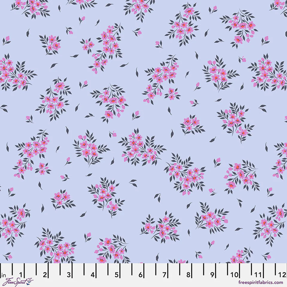 Free Spirit Tula's True Colors PWTP253 Frost What A Ditz By The Yard