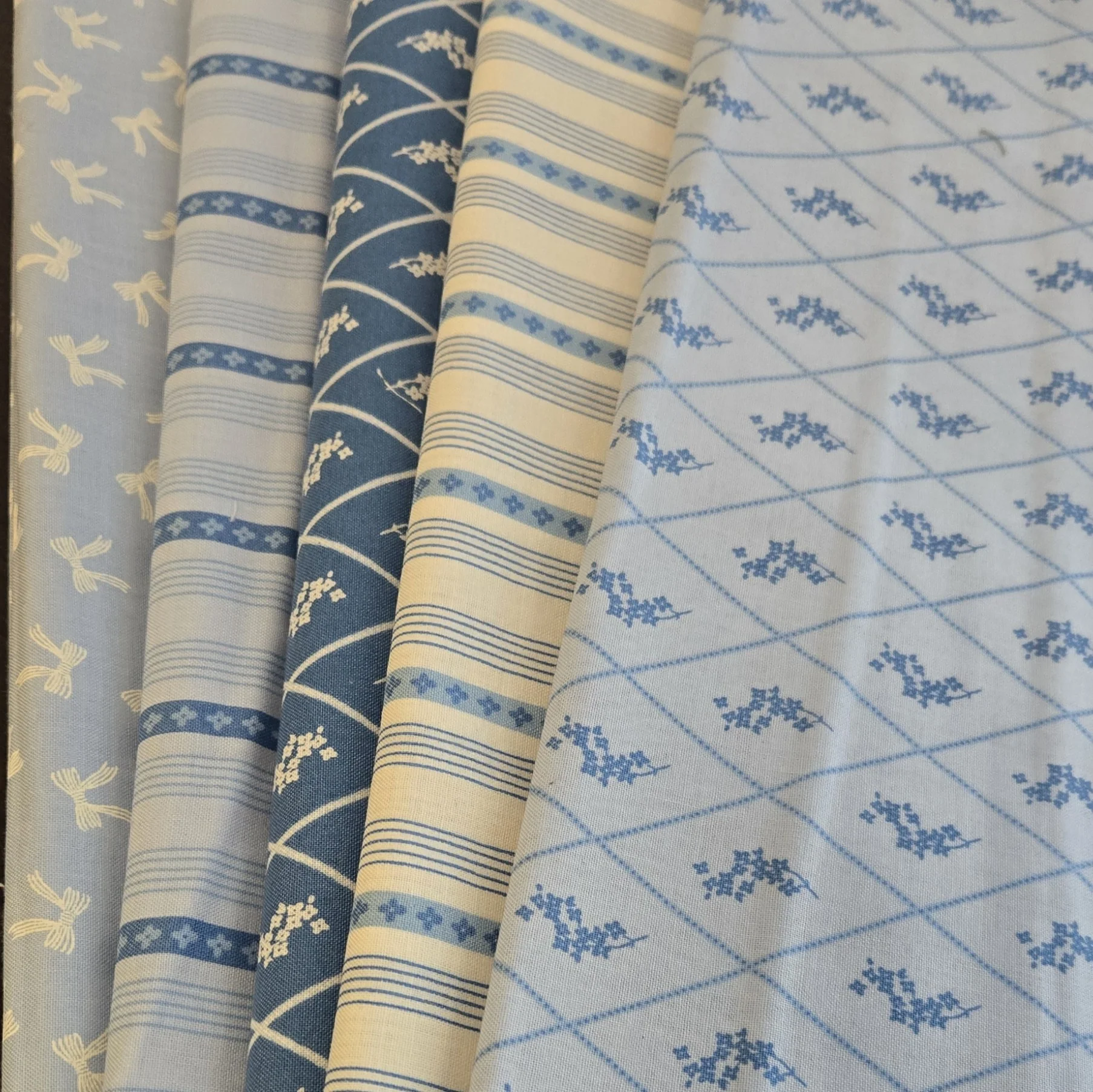 Matt's Mystery Bundles - 5.568 yards - Penelope- Assorted Remnants