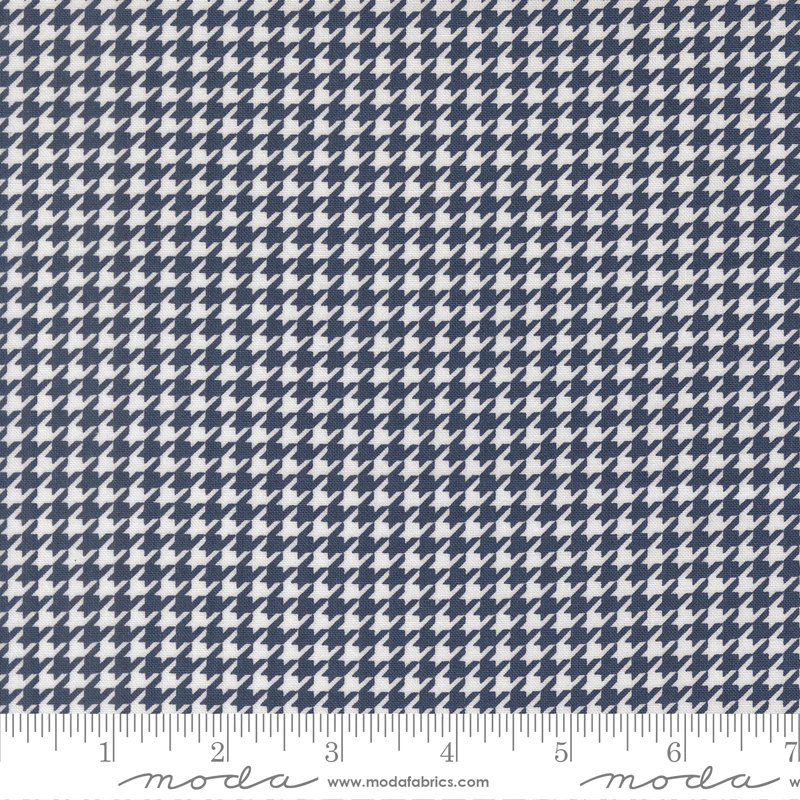 Moda Delightfully Yours 37702 19 Navy Houndstooth 1.5 YARDS