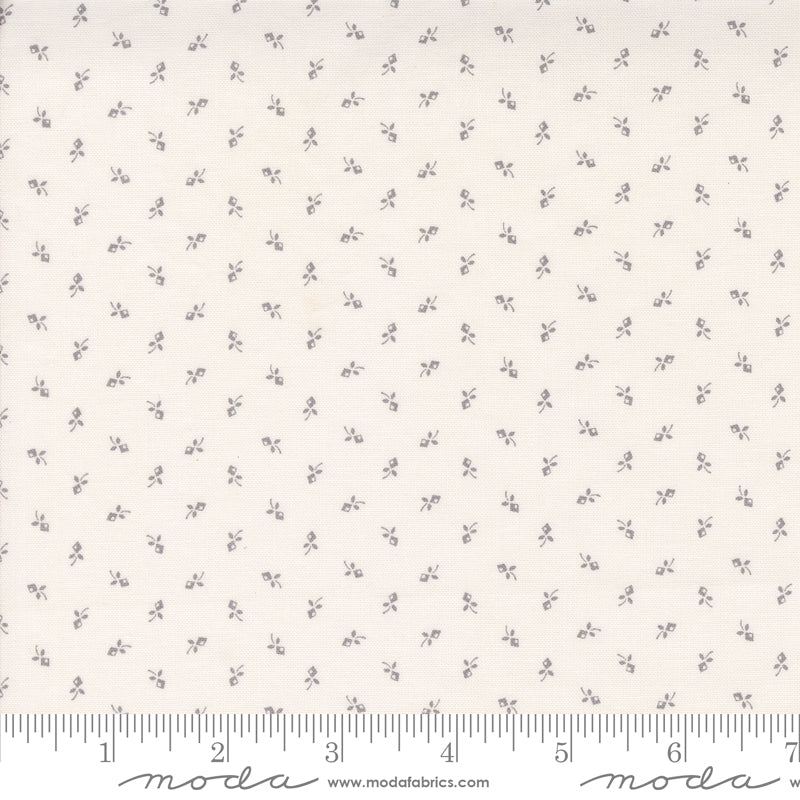 Moda Pre-Cut 40 Piece 2 1/2" Strips Jelly Roll - Itty Bitty BG Gatherings - Image 12