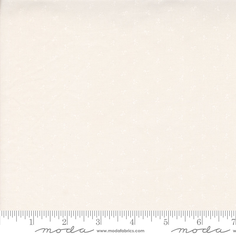 Moda Pre-Cut 40 Piece 2 1/2" Strips Jelly Roll - Itty Bitty BG Gatherings - Image 13